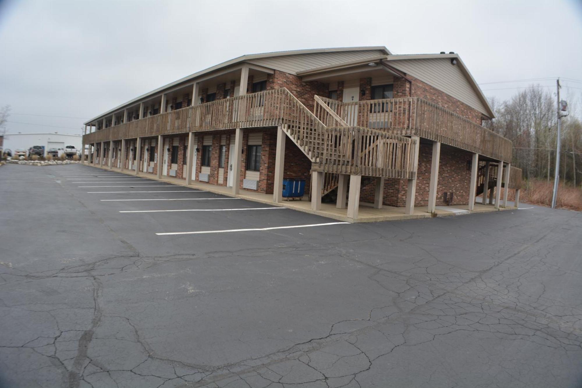 Best Western Beacon Inn Grand Haven Esterno foto