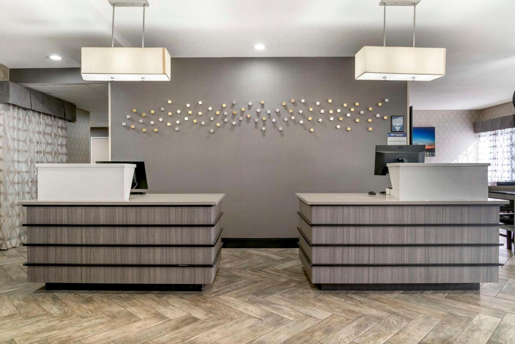 Best Western Beacon Inn Grand Haven Esterno foto