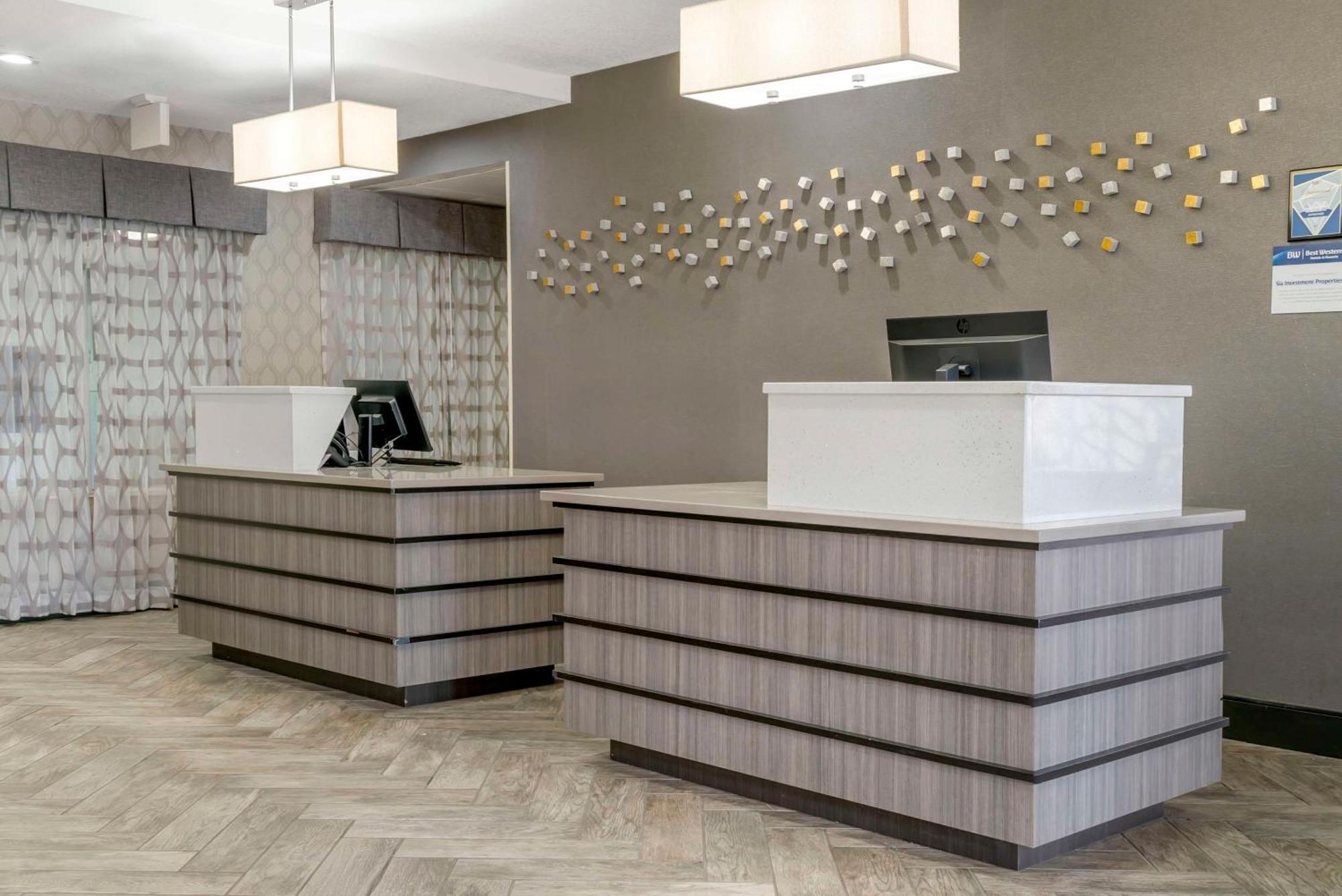 Best Western Beacon Inn Grand Haven Esterno foto